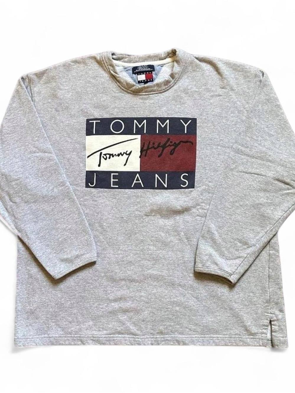 Vintage 1990s Tommy Hilfiger Men's Gray Logo Long-Sleeve Shirt L